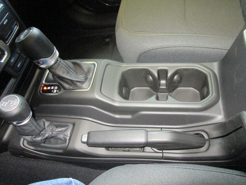 2026 Jeep Wrangler 2-Door Sport S - Photo 36