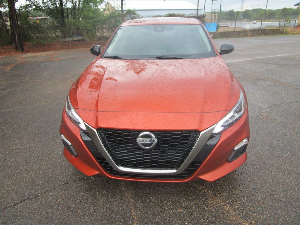 2021 Nissan Altima 2.5 SR photo 4
