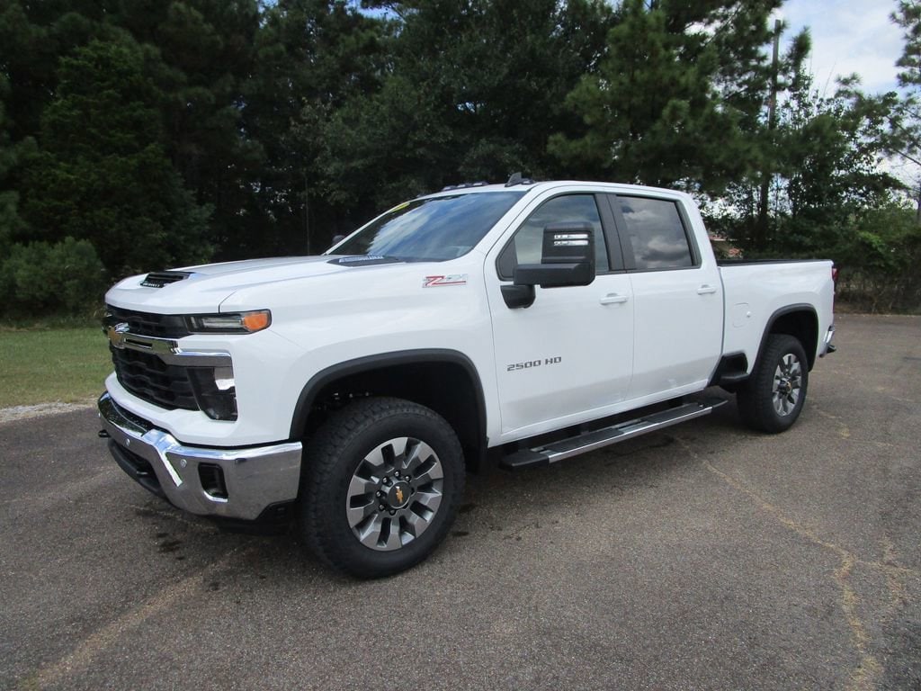2025 Chevrolet Silverado 2500HD LT's photo