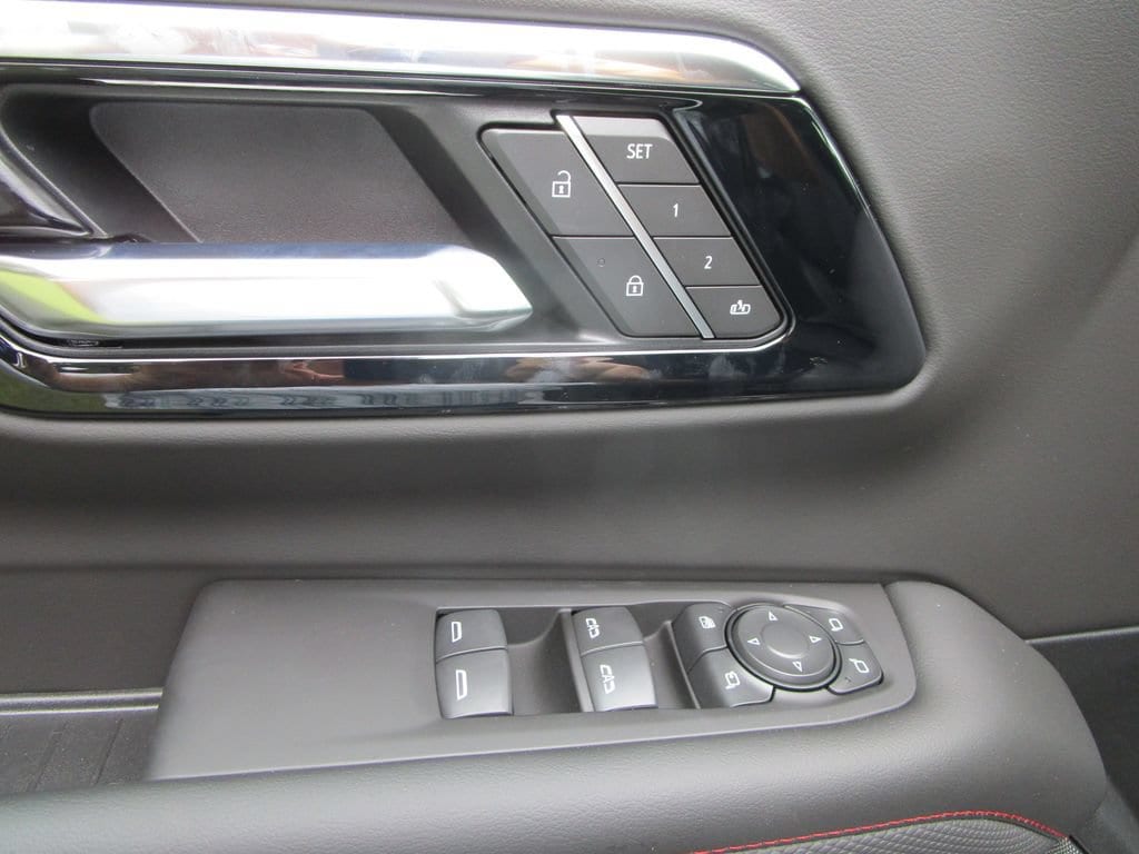2026 Chevrolet Tahoe RST - Photo 28