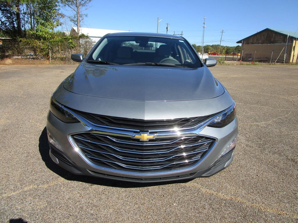 2024 Chevrolet Malibu 1LT photo 4