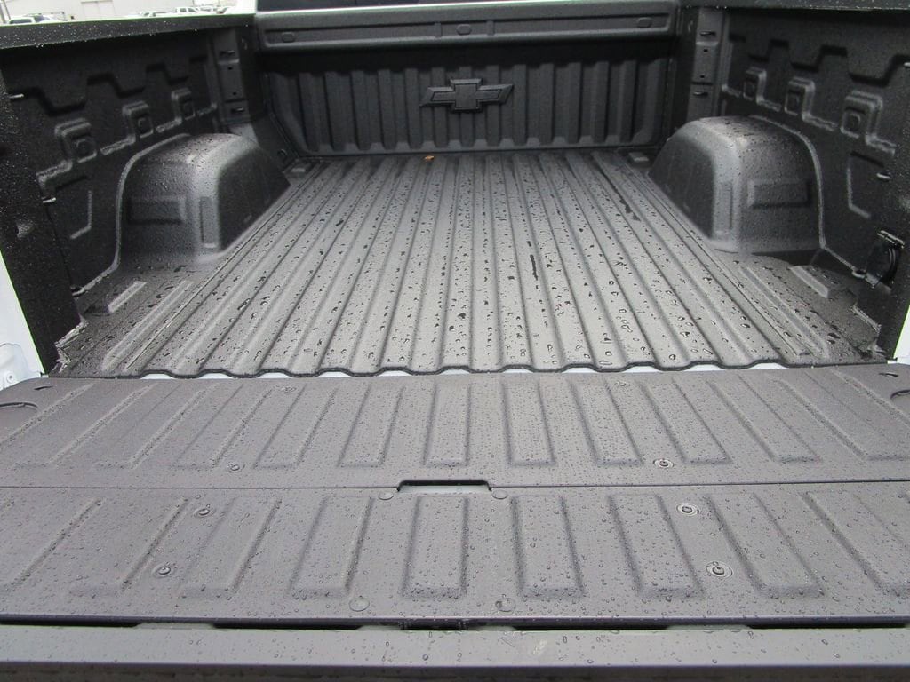 2026 Chevrolet Silverado 1500 LTZ - Photo 16
