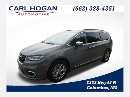 2023 Chrysler Pacifica Limited Van Passenger Van