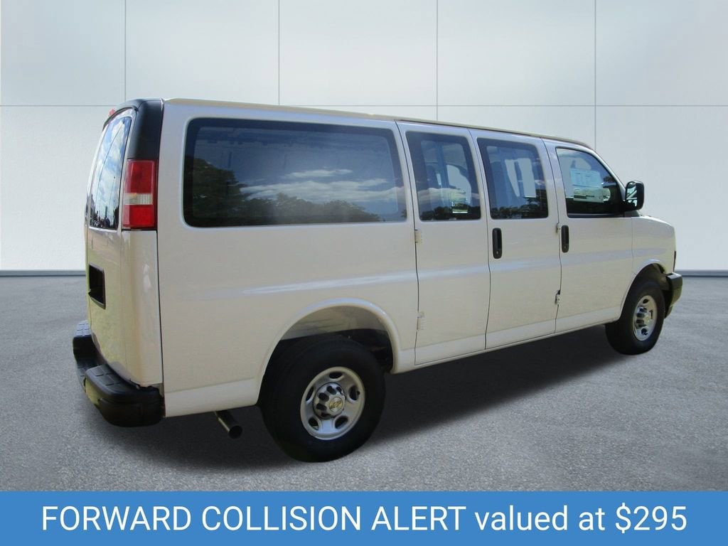 2025 Chevrolet Express Cargo Work Van - Photo 8