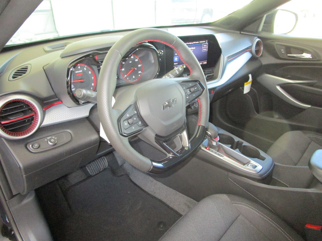 2026 Chevrolet Trax RS - Photo 19
