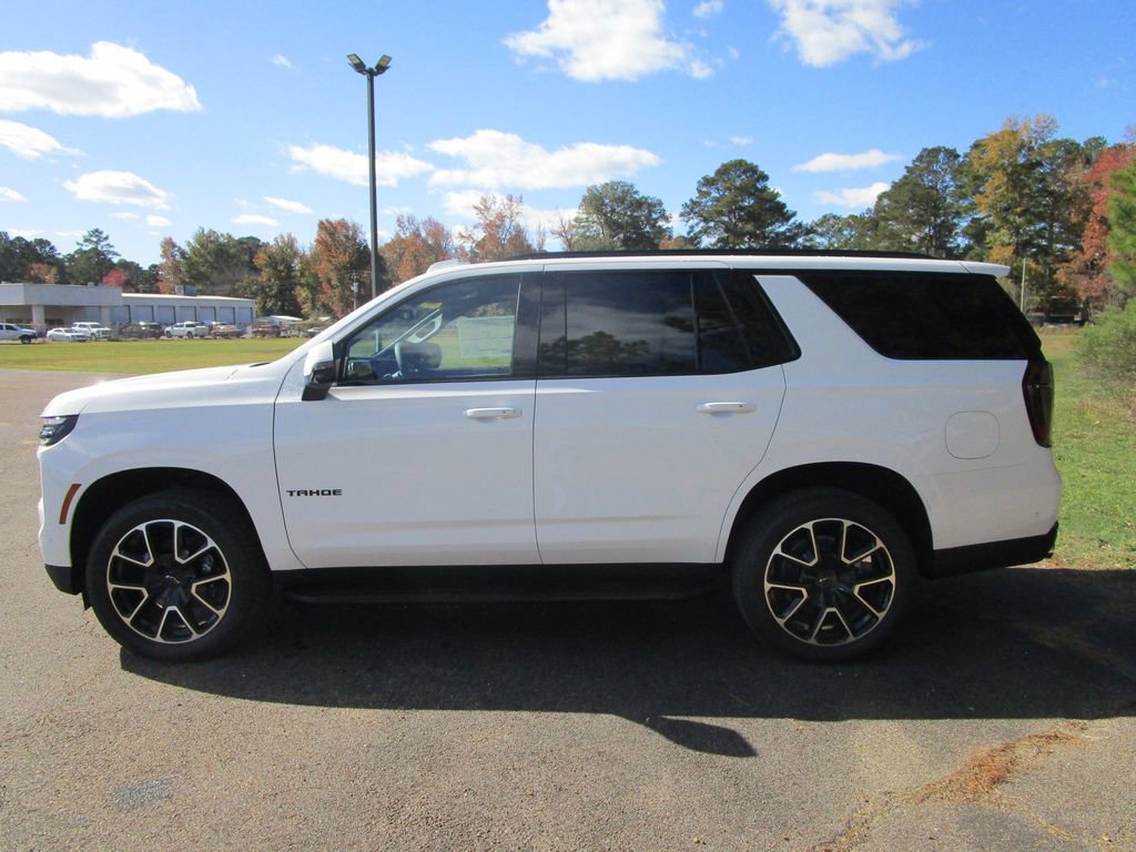 2026 Chevrolet Tahoe RST photo 2