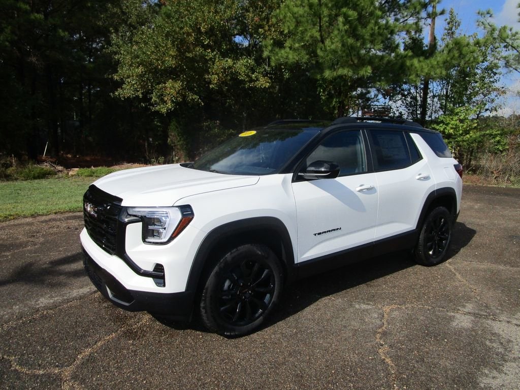 2026 GMC Terrain Elevation's photo