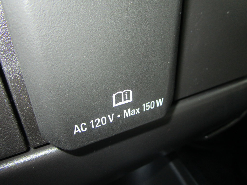 2025 Chevrolet Express Cargo Work Van - Photo 35