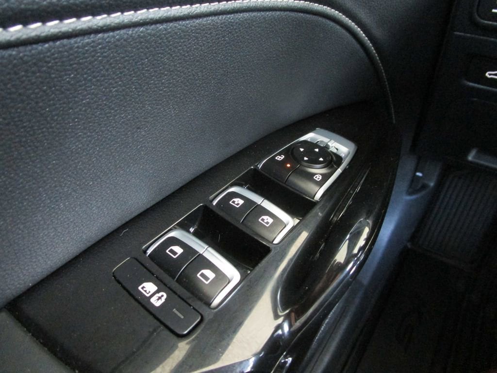 2025 Kia K5 GT-Line - Photo 26