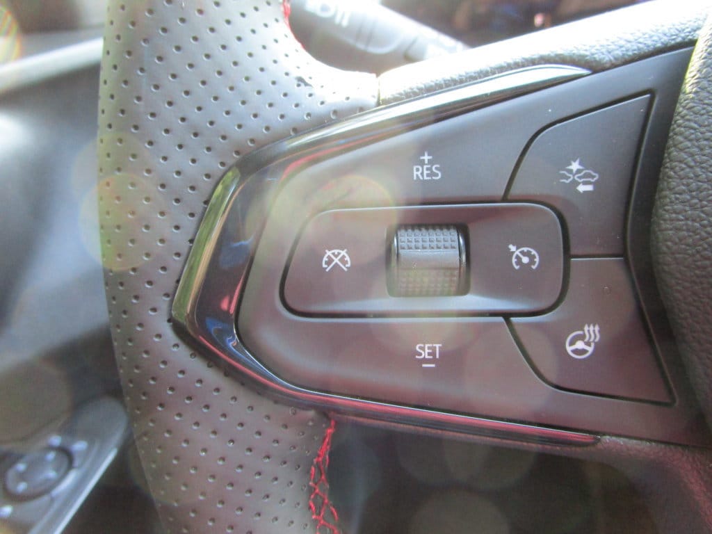 2026 Chevrolet Trax RS - Photo 32