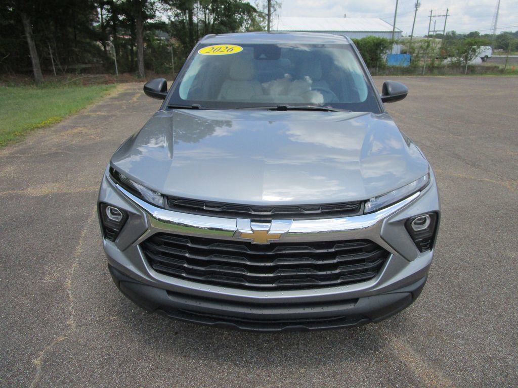 2026 Chevrolet Trailblazer LS photo 3