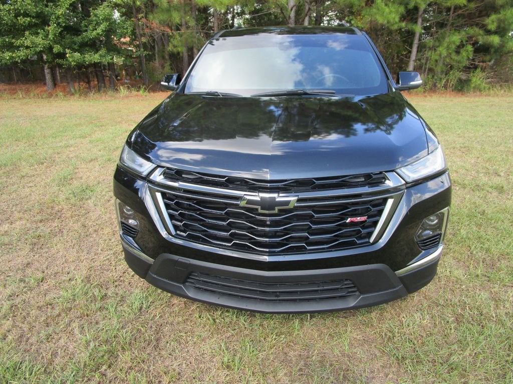 Used 2023 Chevrolet Traverse RS SUV