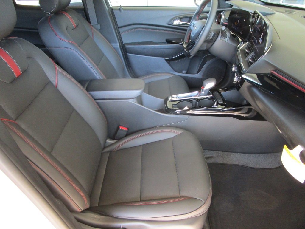 2026 Chevrolet Trax RS - Photo 24