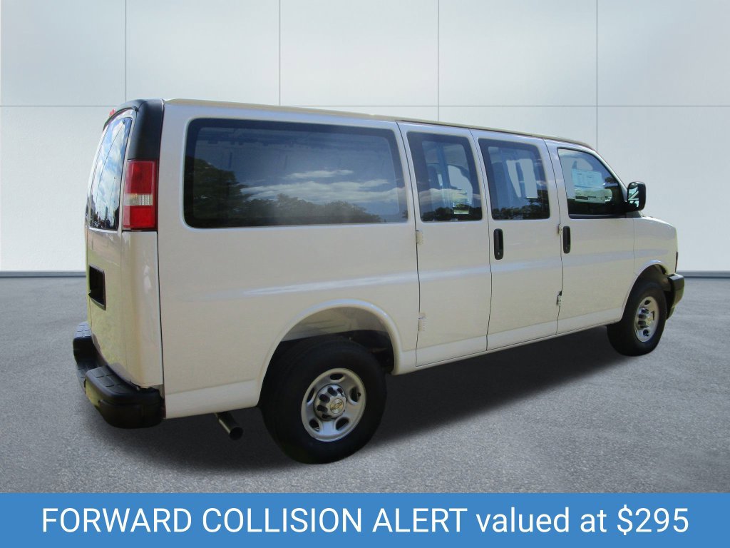 2025 Chevrolet Express Cargo Work Van - Photo 9