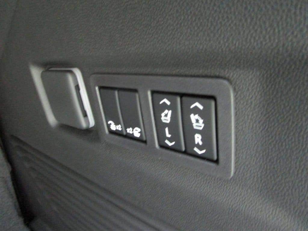 2026 Chevrolet Tahoe RST - Photo 15