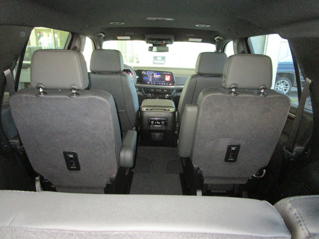 2026 Chevrolet Tahoe Z71 - Photo 16