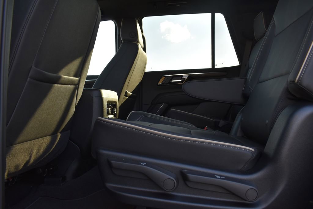 2026 Chevrolet Tahoe Premier - Photo 9