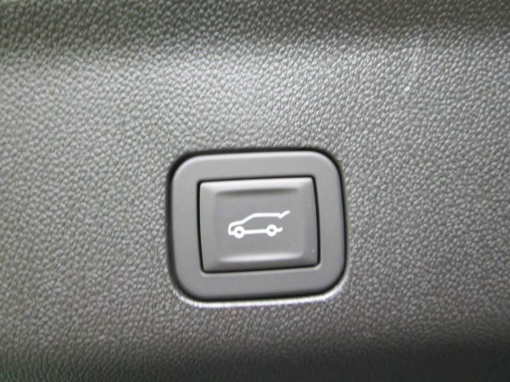 2026 Chevrolet Tahoe Premier - Photo 61