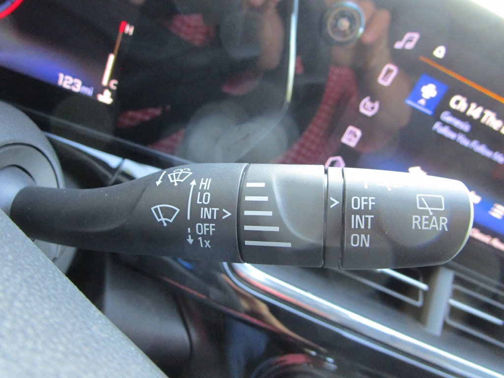 2026 Chevrolet Trax RS - Photo 31