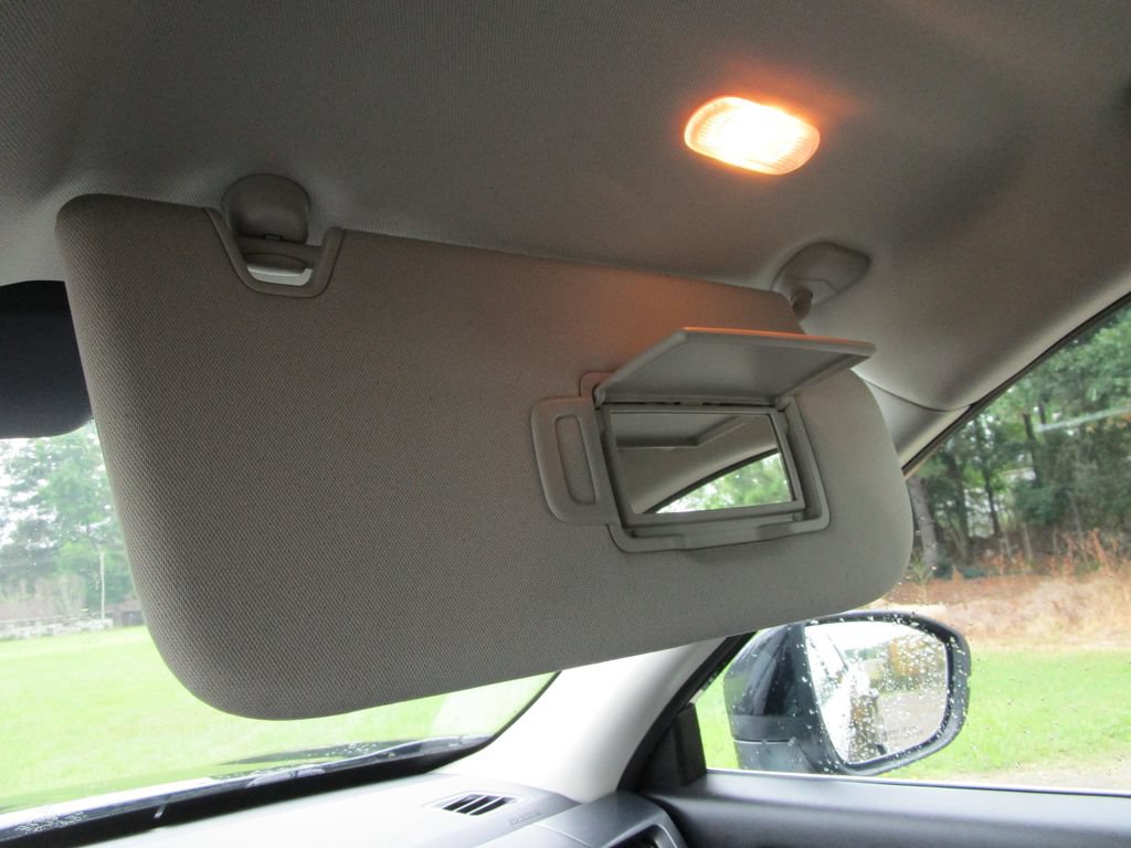 2024 Nissan Pathfinder SL - Photo 40