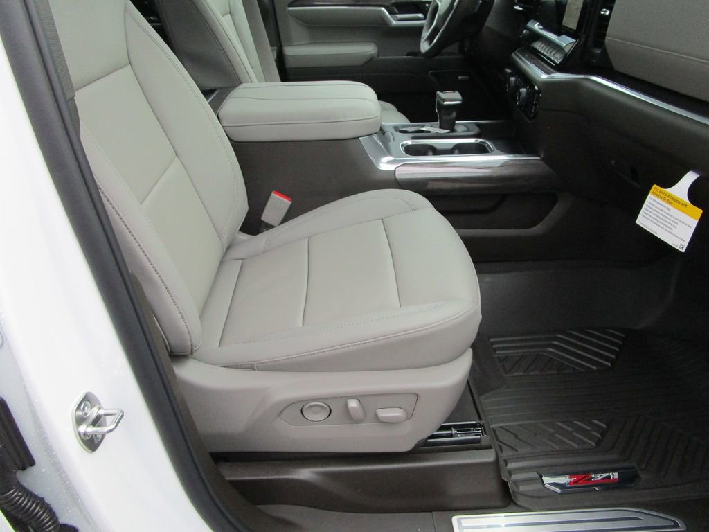 2026 Chevrolet Silverado 1500 LTZ - Photo 29