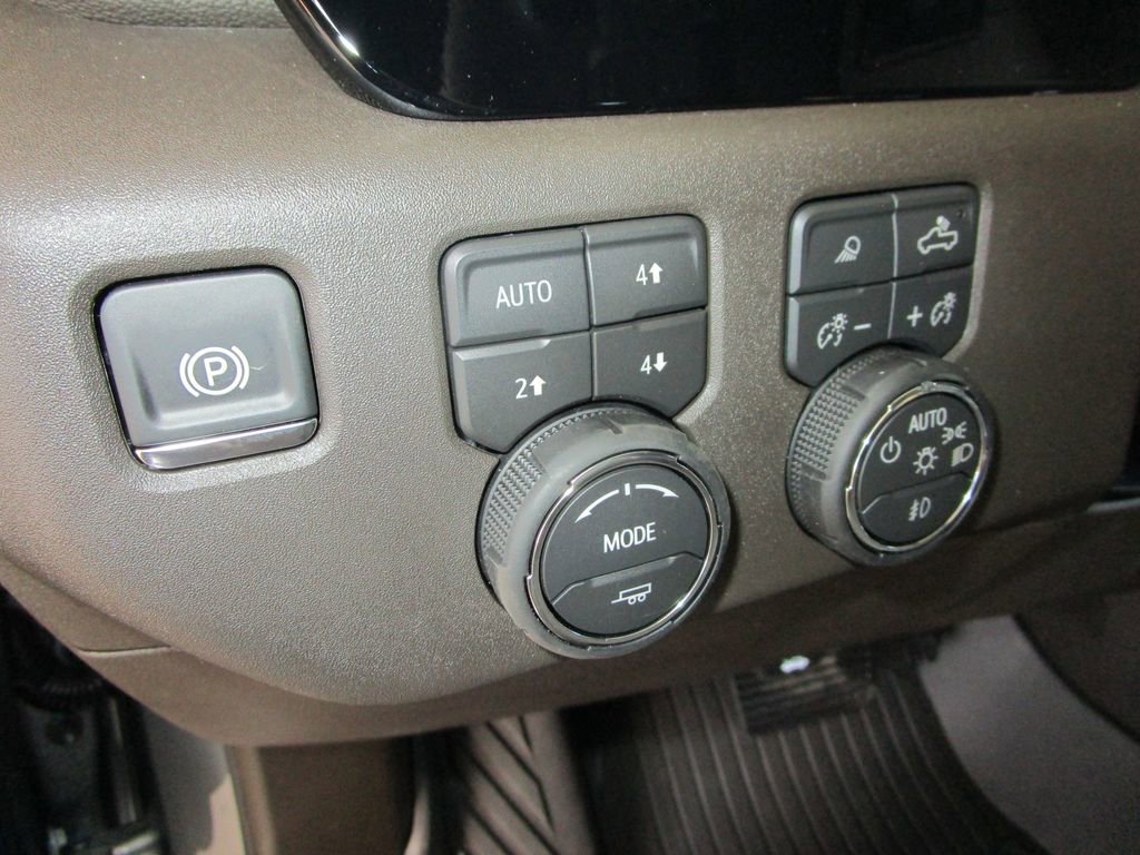 2026 Chevrolet Silverado 1500 LTZ - Photo 34