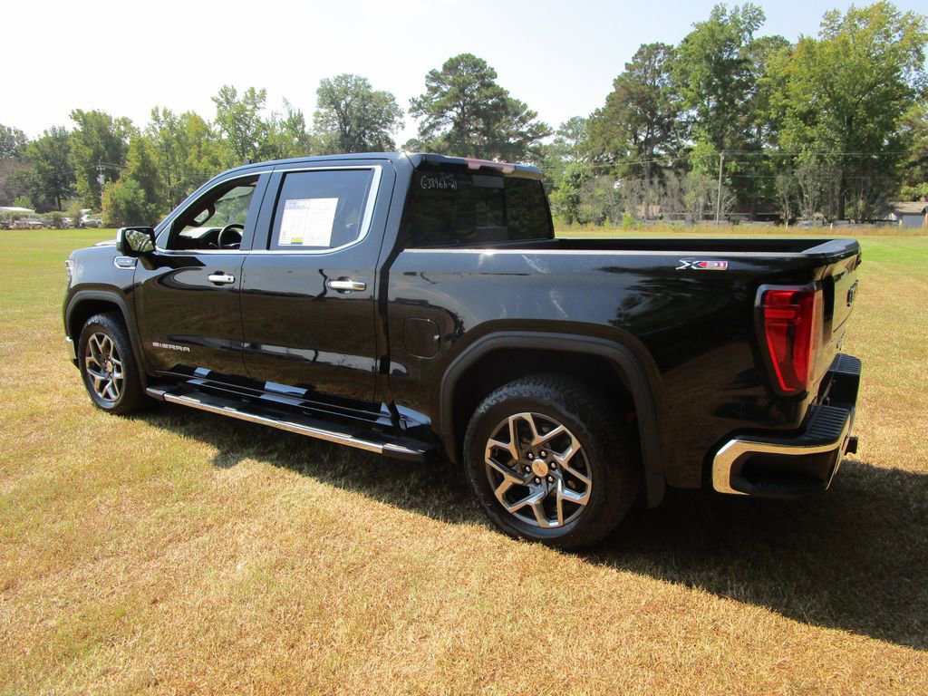 2022 Gmc Sierra 1500 SLT photo 2