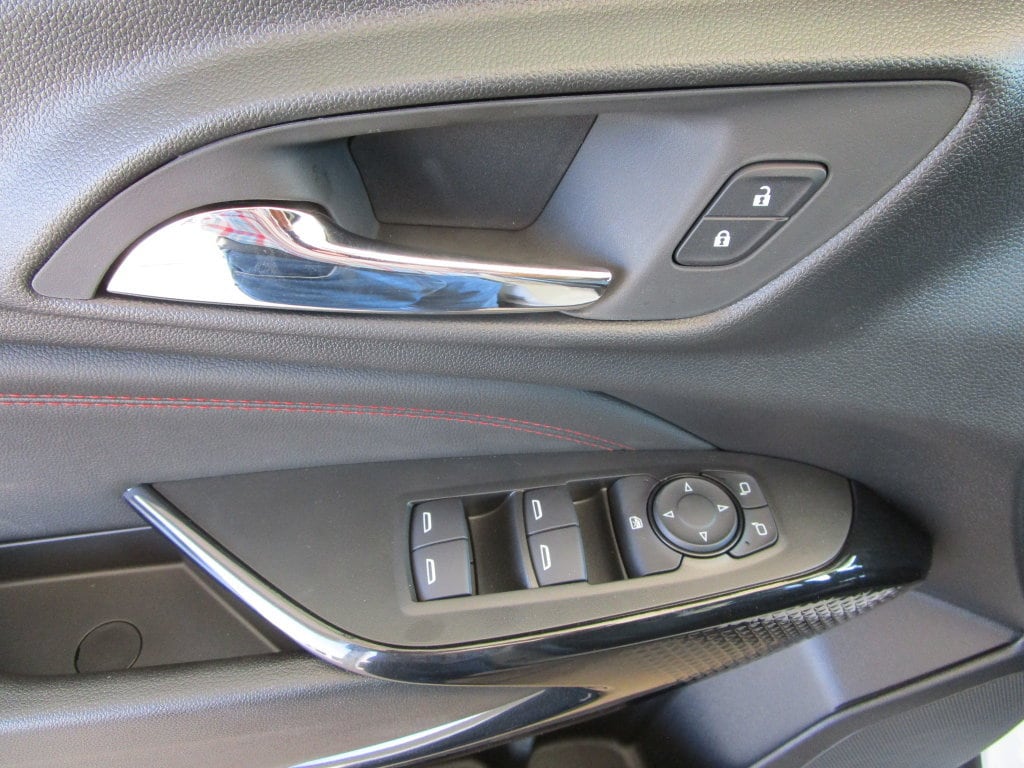 2026 Chevrolet Trax RS - Photo 21