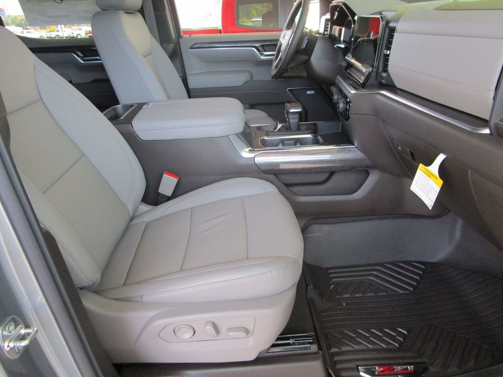 2026 Chevrolet Silverado 1500 LTZ - Photo 26
