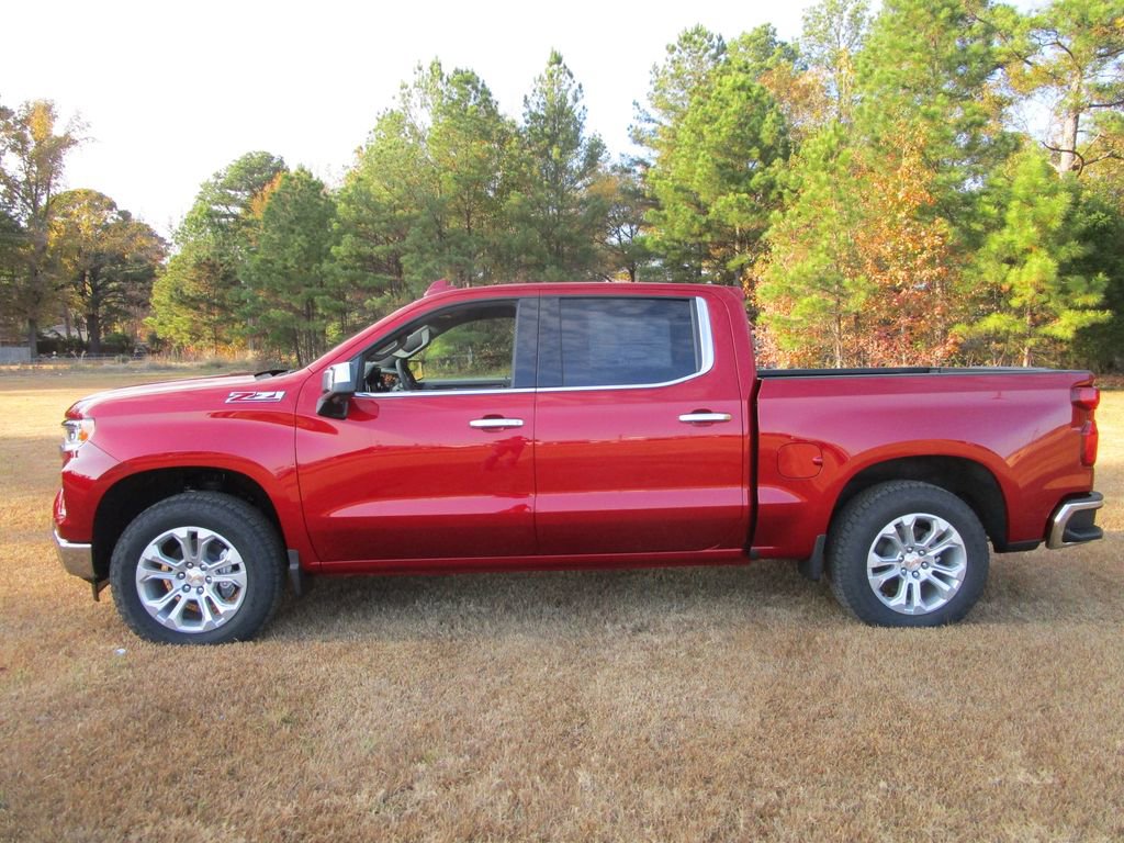 2026 Chevrolet Silverado 1500 LTZ photo 2