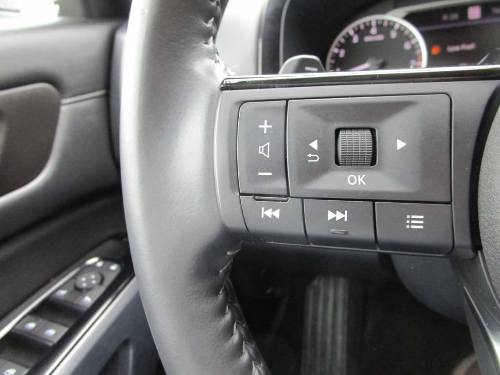 2024 Nissan Pathfinder SL - Photo 31