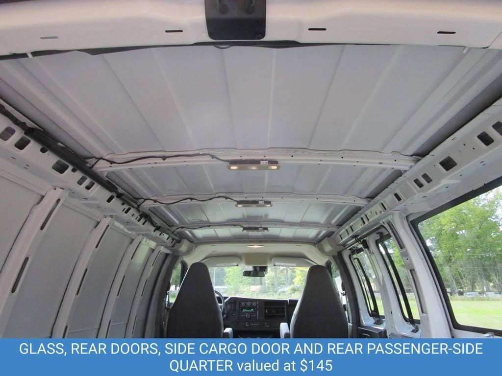 2025 Chevrolet Express Cargo Work Van - Photo 13