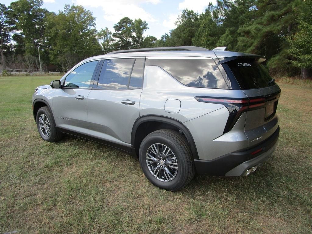 New 2026 Chevrolet Traverse LT SUV