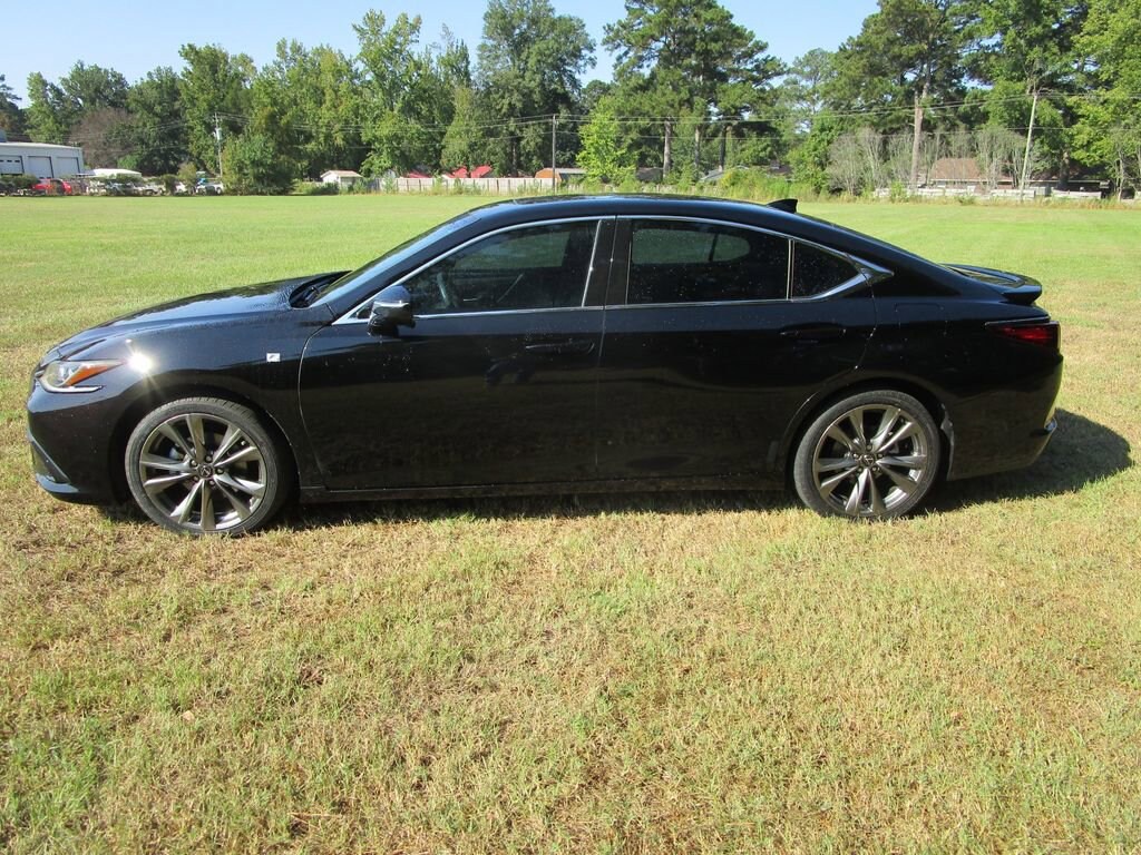 2020 Lexus ES 350 F SPORT photo 2