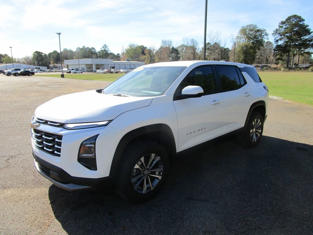 2026 Chevrolet Equinox LT's photo