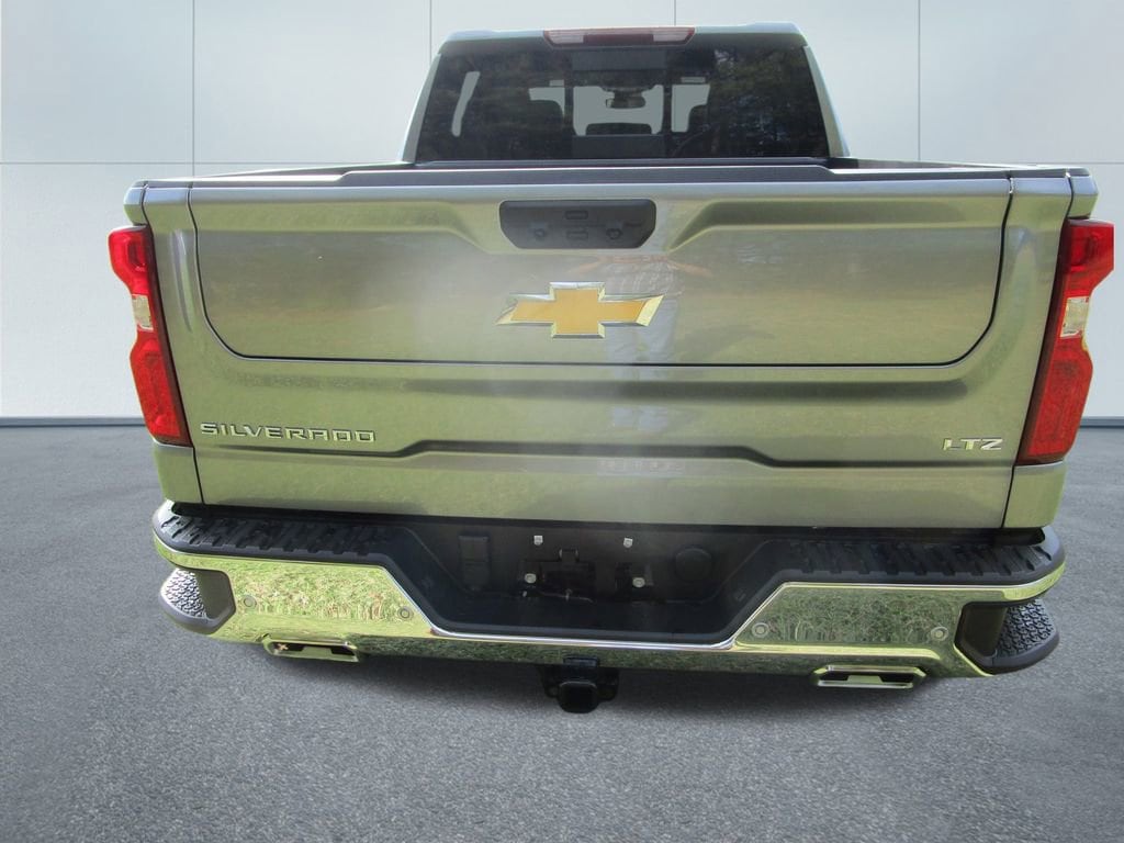2026 Chevrolet Silverado 1500 LTZ - Photo 10