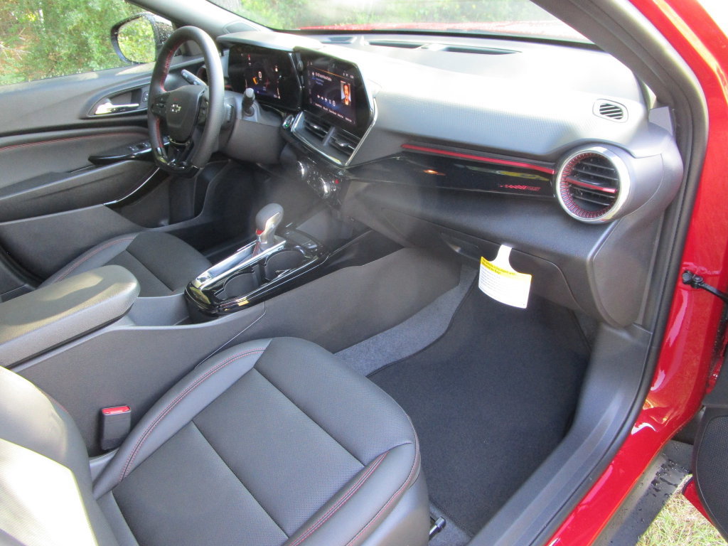 2026 Chevrolet Trax RS - Photo 27