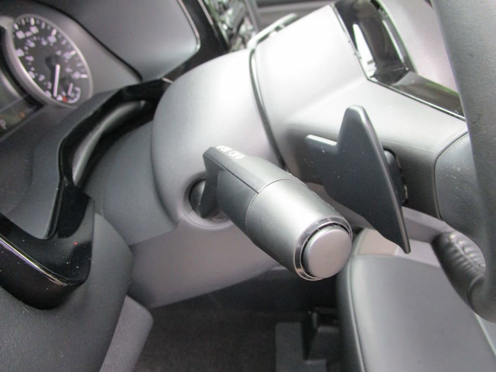 2024 Nissan Pathfinder SL - Photo 23