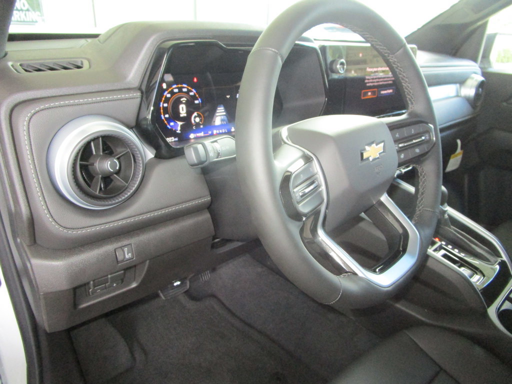 2026 Chevrolet Colorado LT - Photo 22