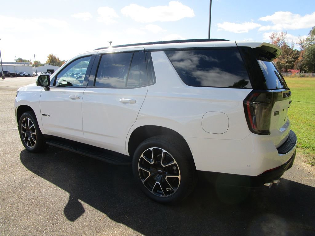 2026 Chevrolet Tahoe RST photo 3