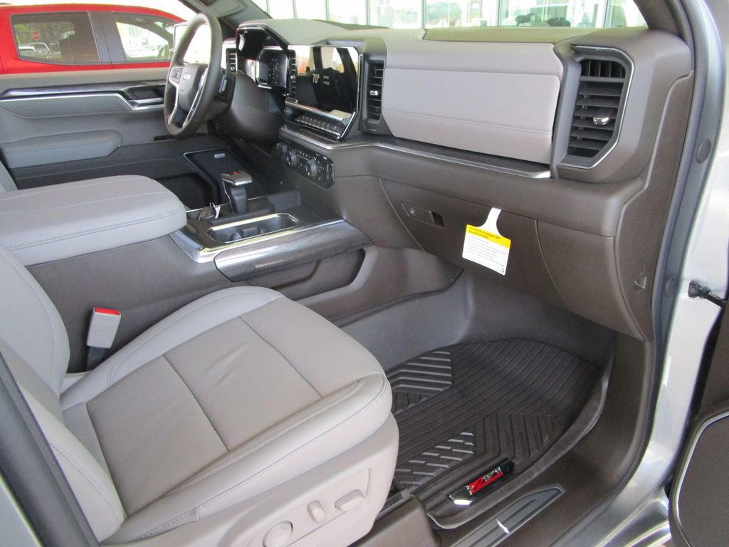 2026 Chevrolet Silverado 1500 LTZ - Photo 27