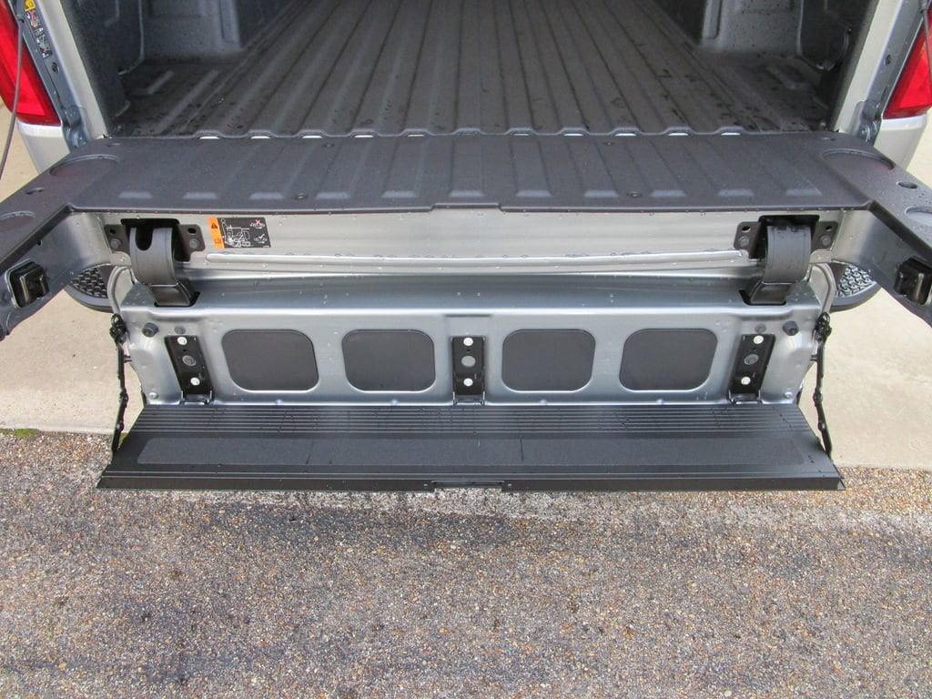 2026 Chevrolet Silverado 1500 LTZ - Photo 18