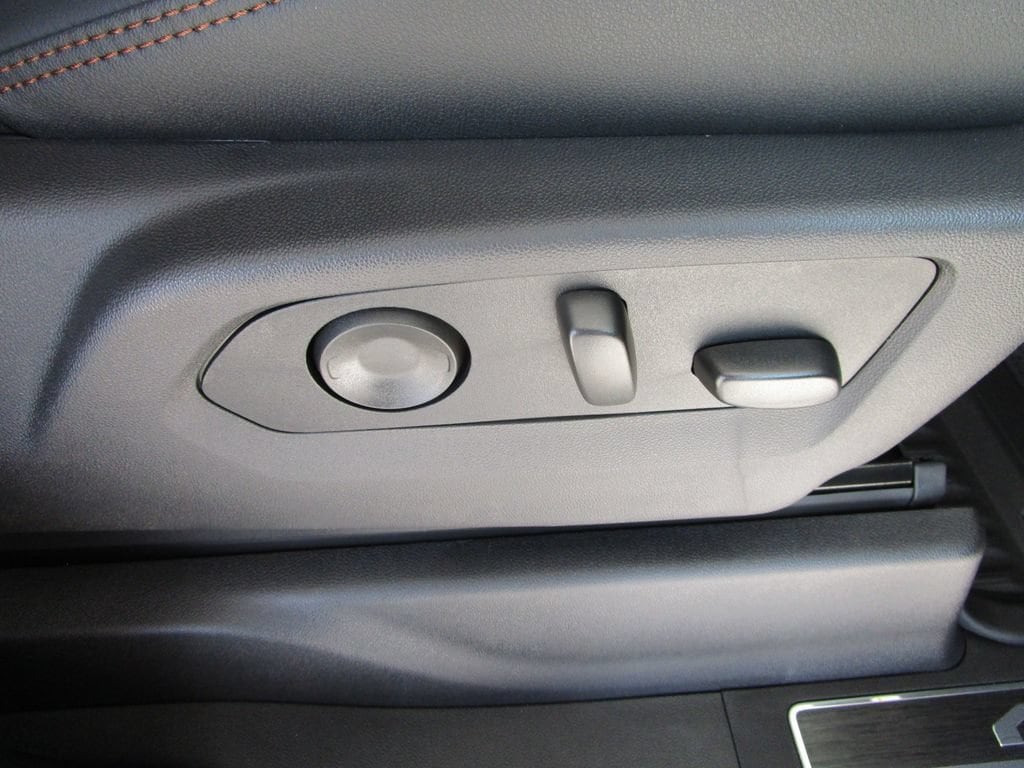 2026 GMC Sierra 1500 AT4 - Photo 30
