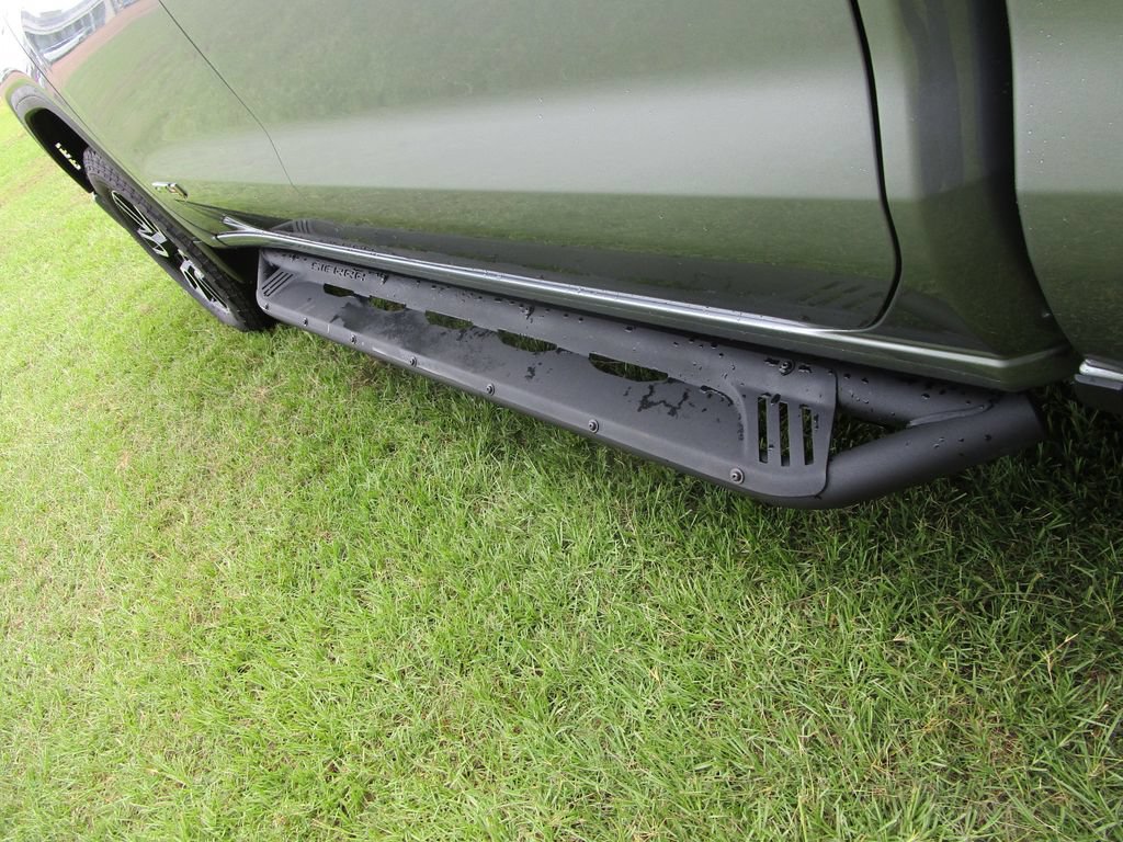 2026 GMC Sierra 1500 AT4 - Photo 18