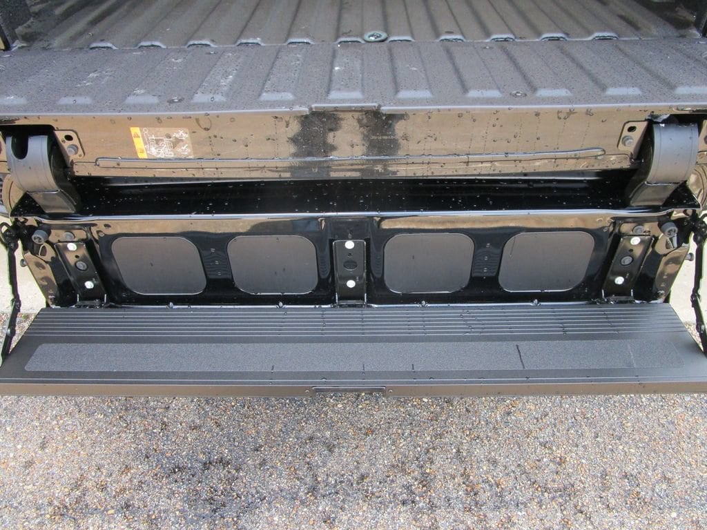 2026 GMC Sierra 1500 AT4 - Photo 16