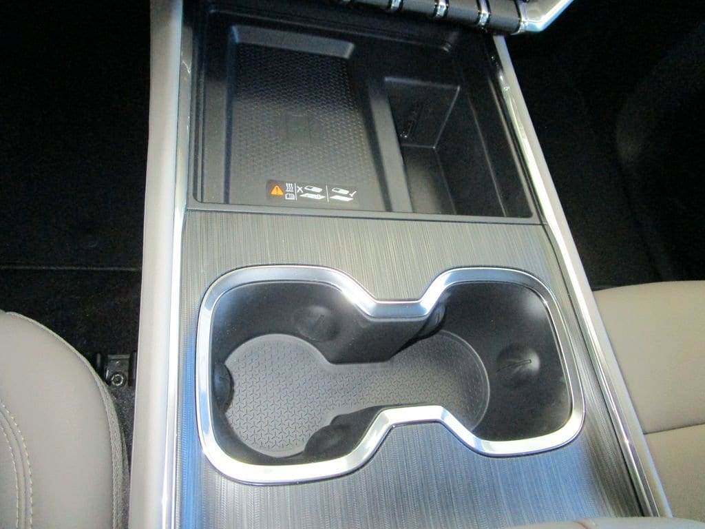 2026 GMC Acadia Elevation - Photo 34
