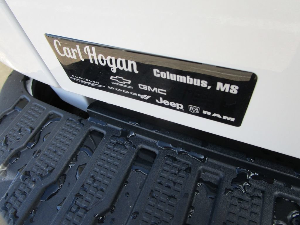 2026 GMC Sierra 1500 AT4 - Photo 13
