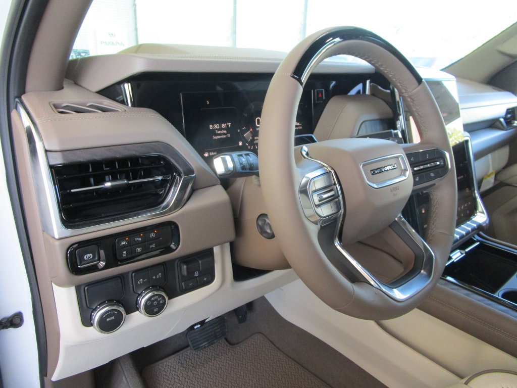 2026 GMC Yukon XL Denali - Photo 30