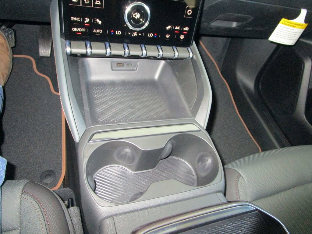 2026 GMC Terrain AT4 - Photo 35