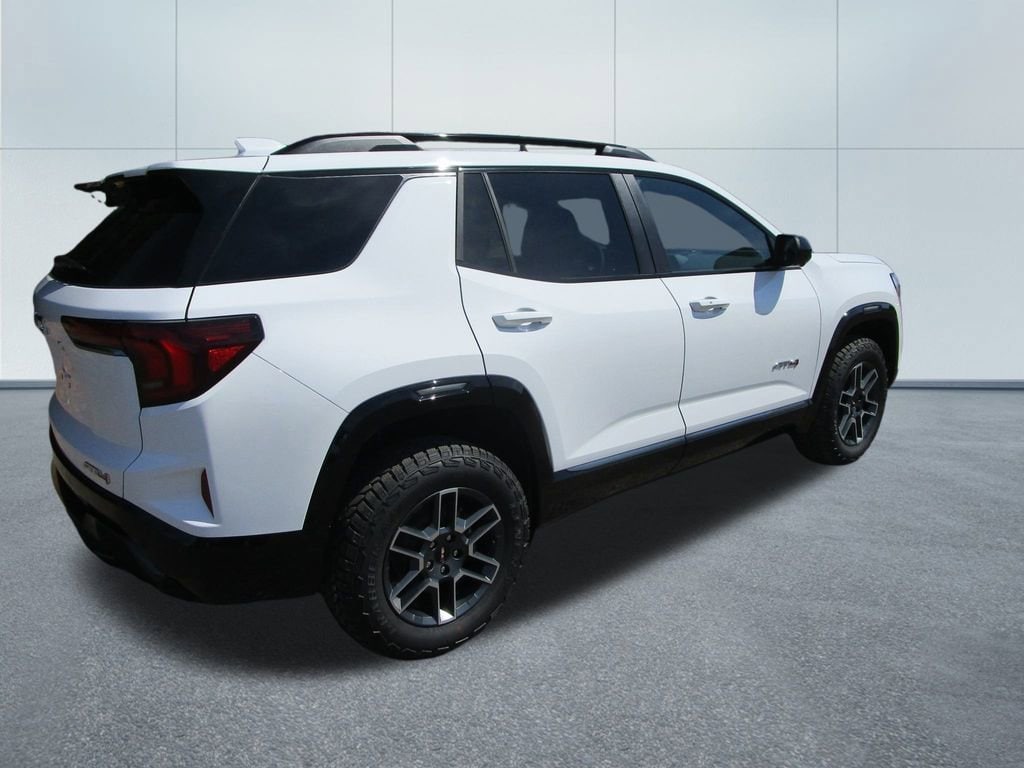 2026 GMC Terrain AT4 - Photo 8